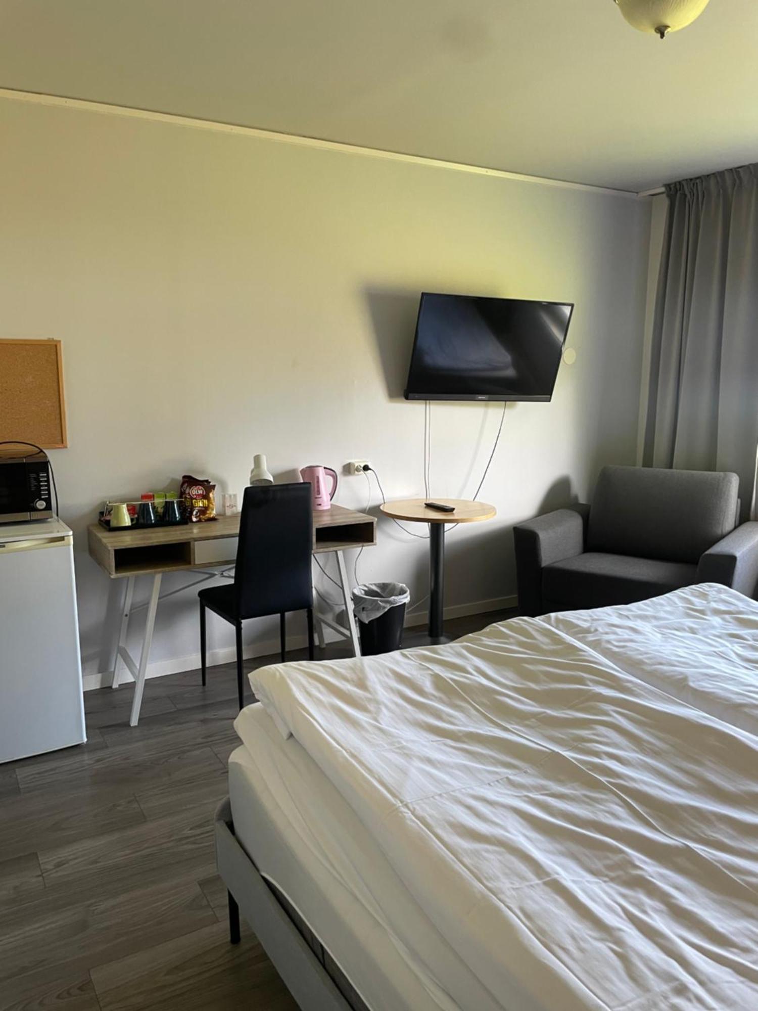 Hotell Smedjan パヤラ エクステリア 写真